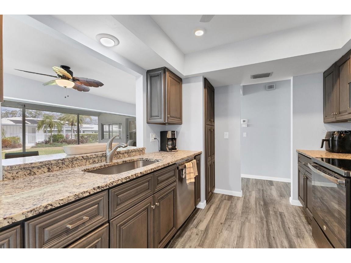 7402 8th Avenue W Bradenton FL 34209 A4642939 image10