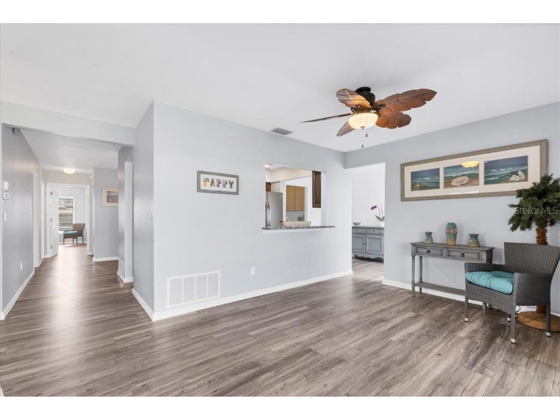 7402 8th Avenue W Bradenton FL 34209 A4642939 image16