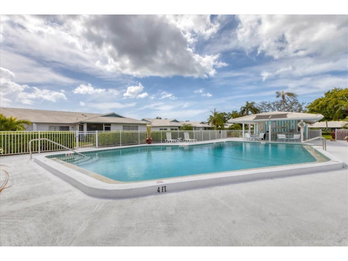 7402 8th Avenue W Bradenton FL 34209 A4642939 image30