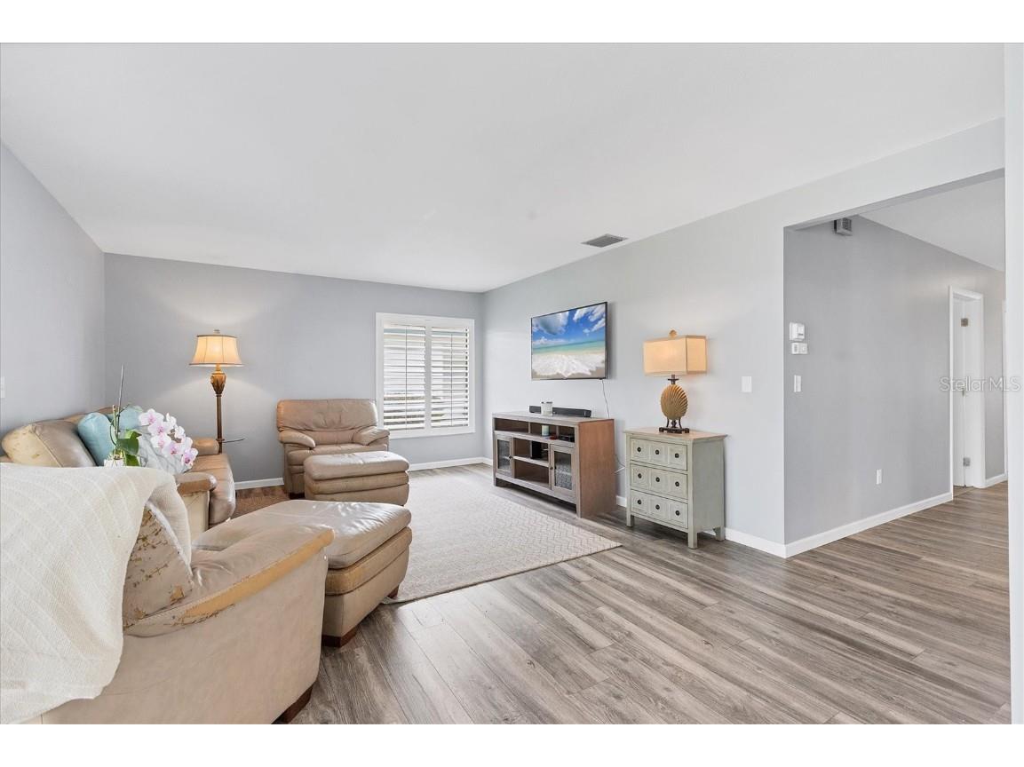 7402 8th Avenue W Bradenton FL 34209 A4642939 image8