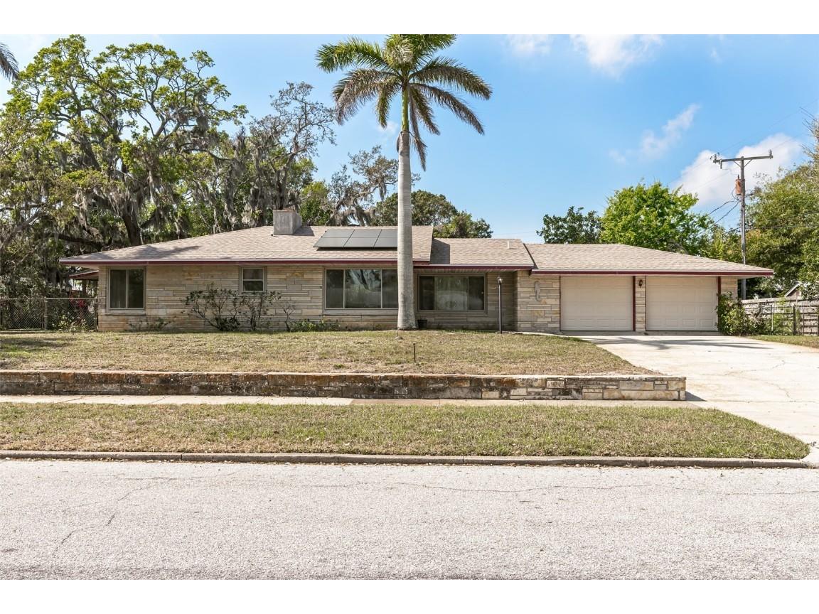 7402 Broughton Street Sarasota FL 34243 A4563001 image1