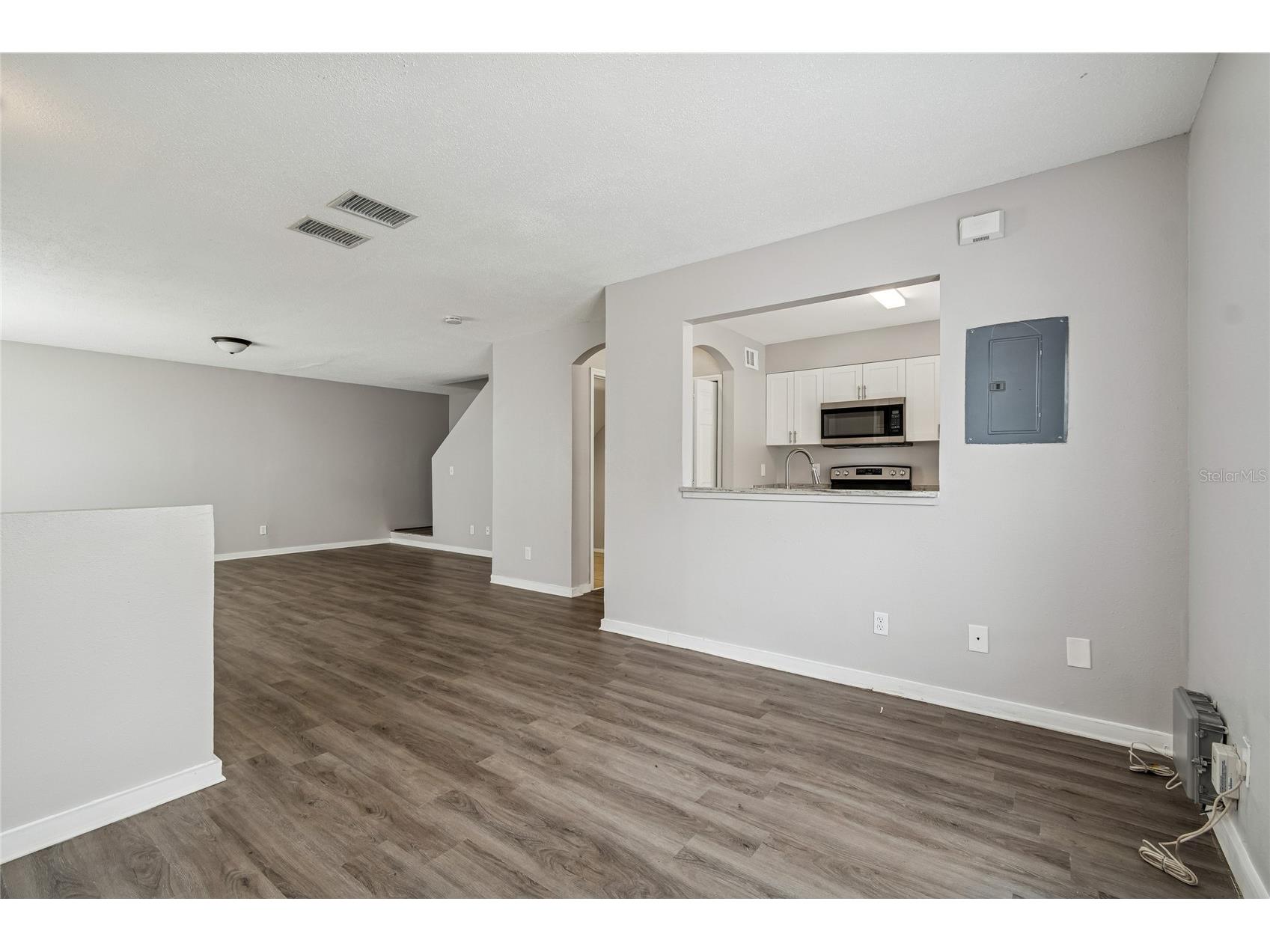 7402 E Bank Drive Tampa FL 33617 TB8479000 image14