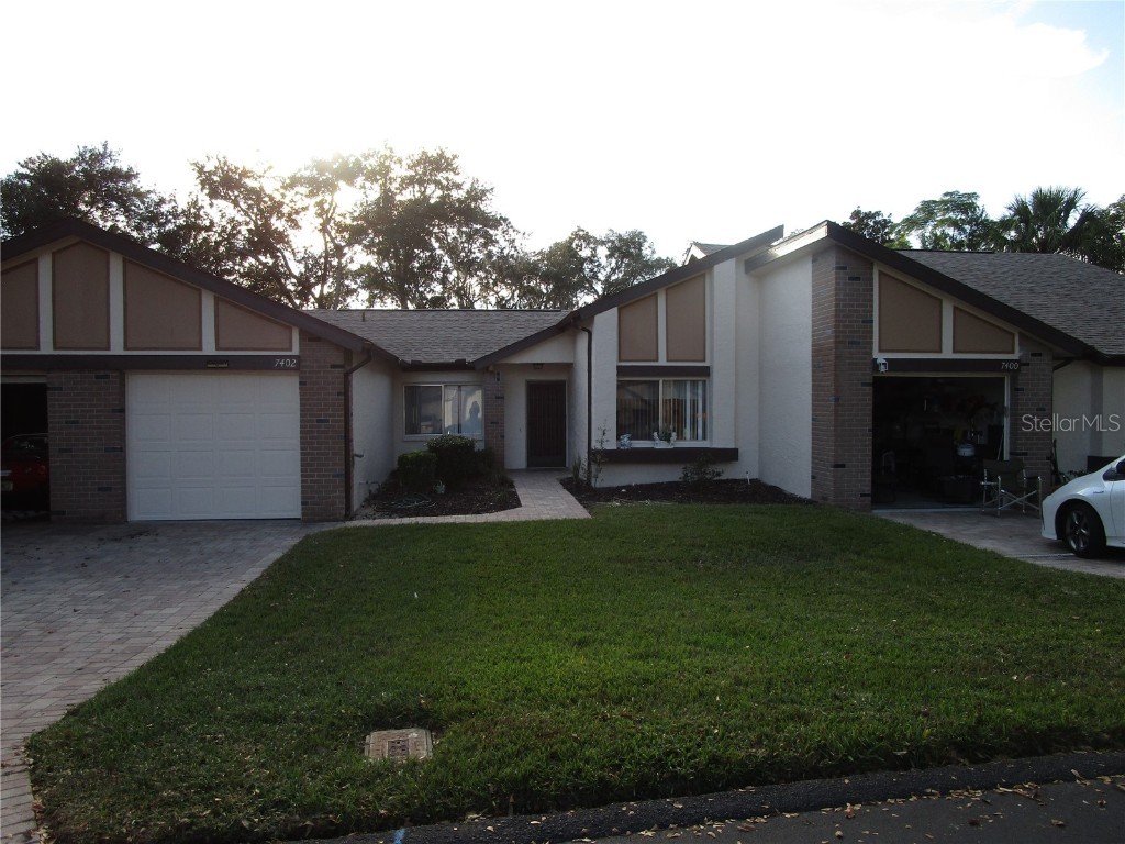 7402 Heather Walk Drive Weeki Wachee FL 34613 W7859833 image1