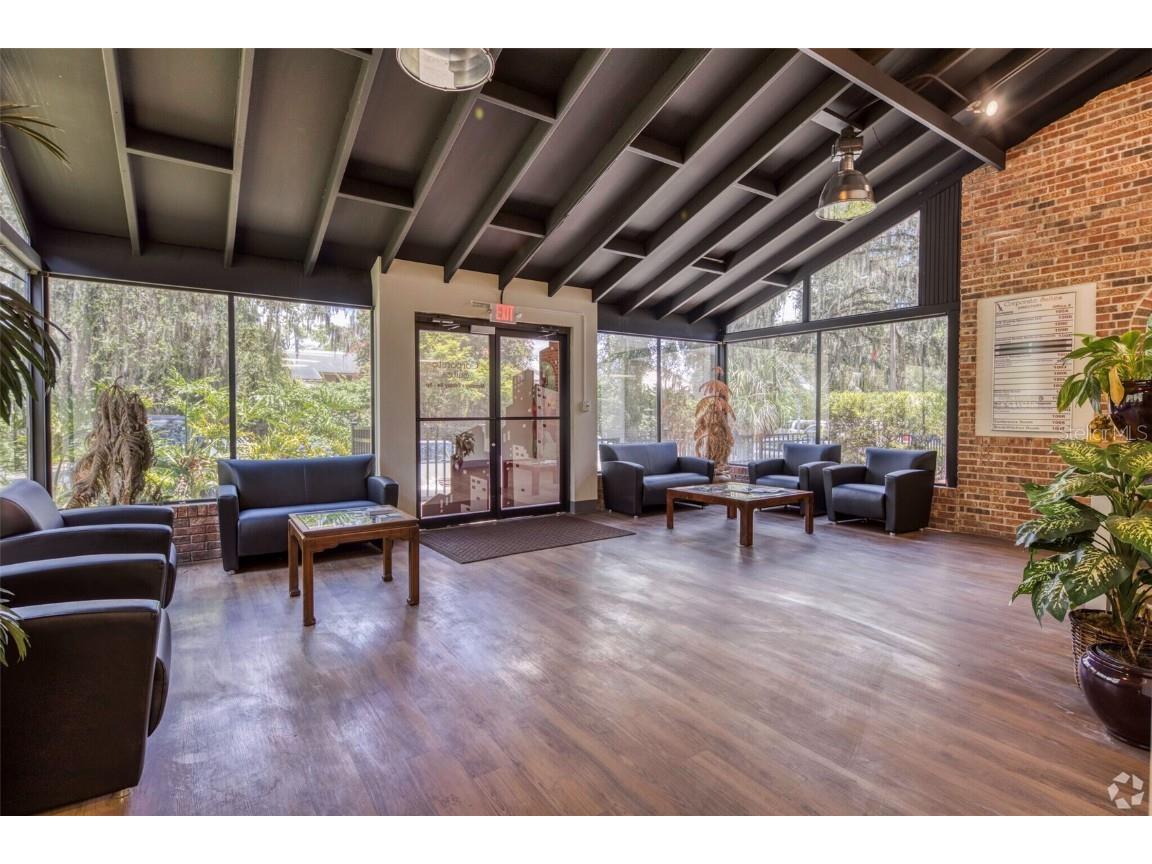 7402 N 56th St Street Tampa FL 33617 R4906701 image2