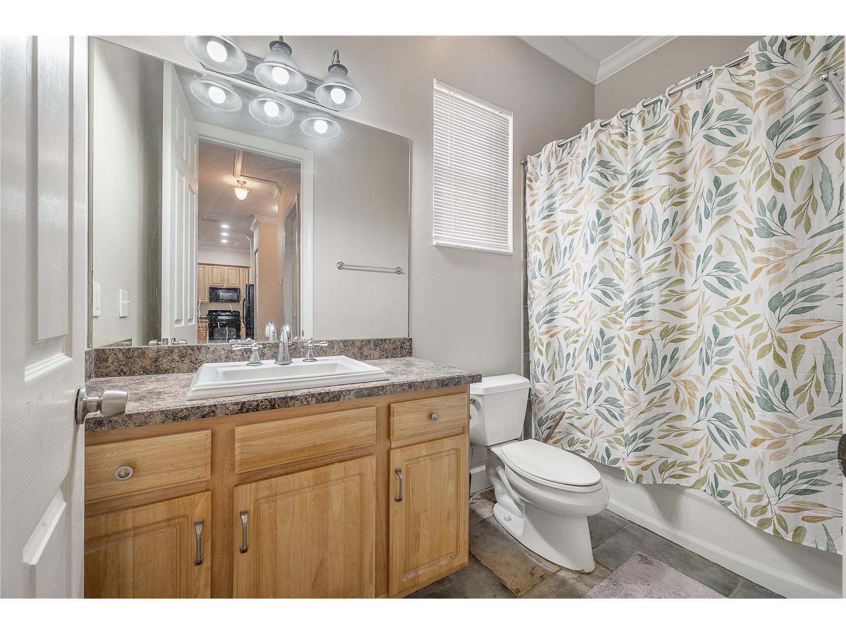 7402 N Central Avenue Tampa FL 33604 TB8477598 image20