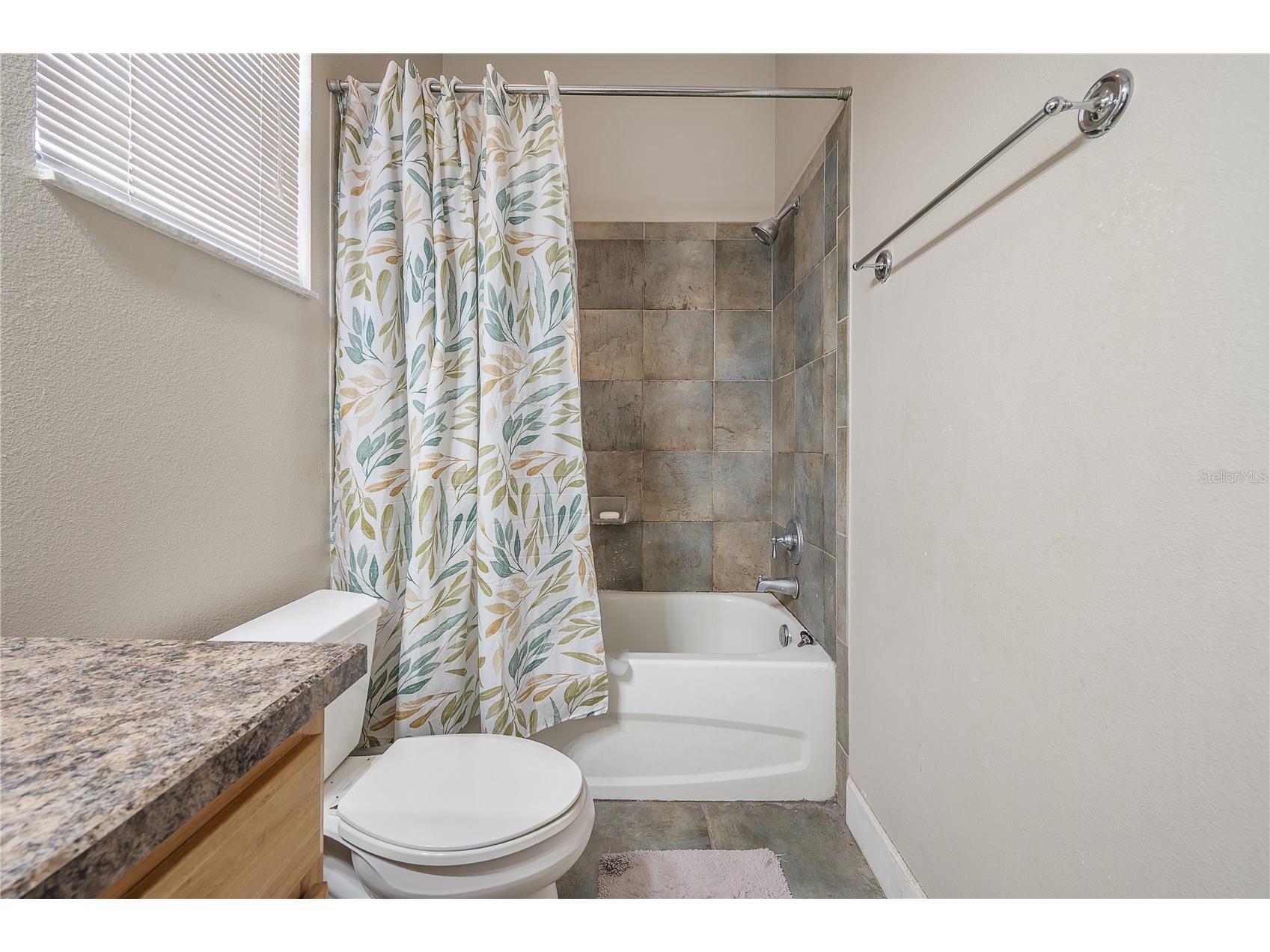 7402 N Central Avenue Tampa FL 33604 TB8477598 image21