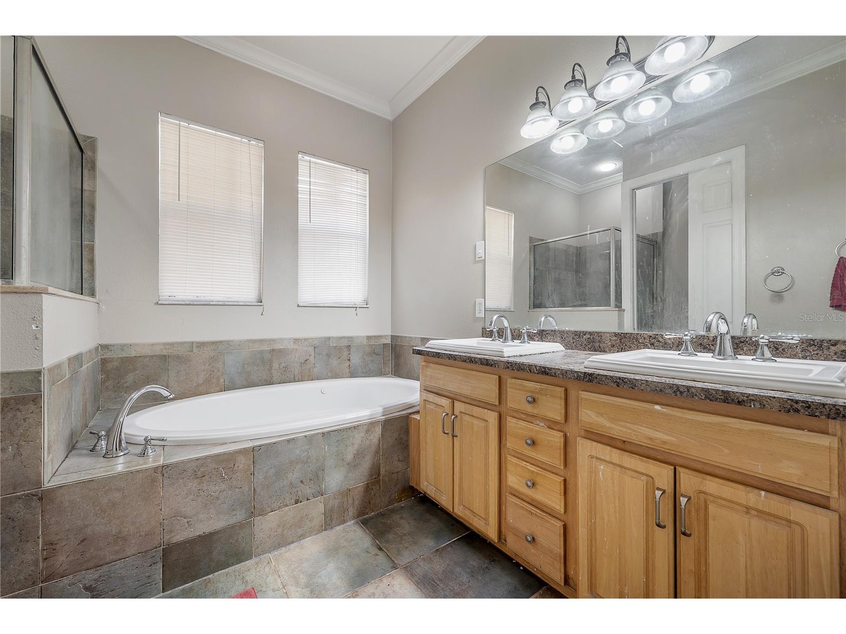 7402 N Central Avenue Tampa FL 33604 TB8477598 image26