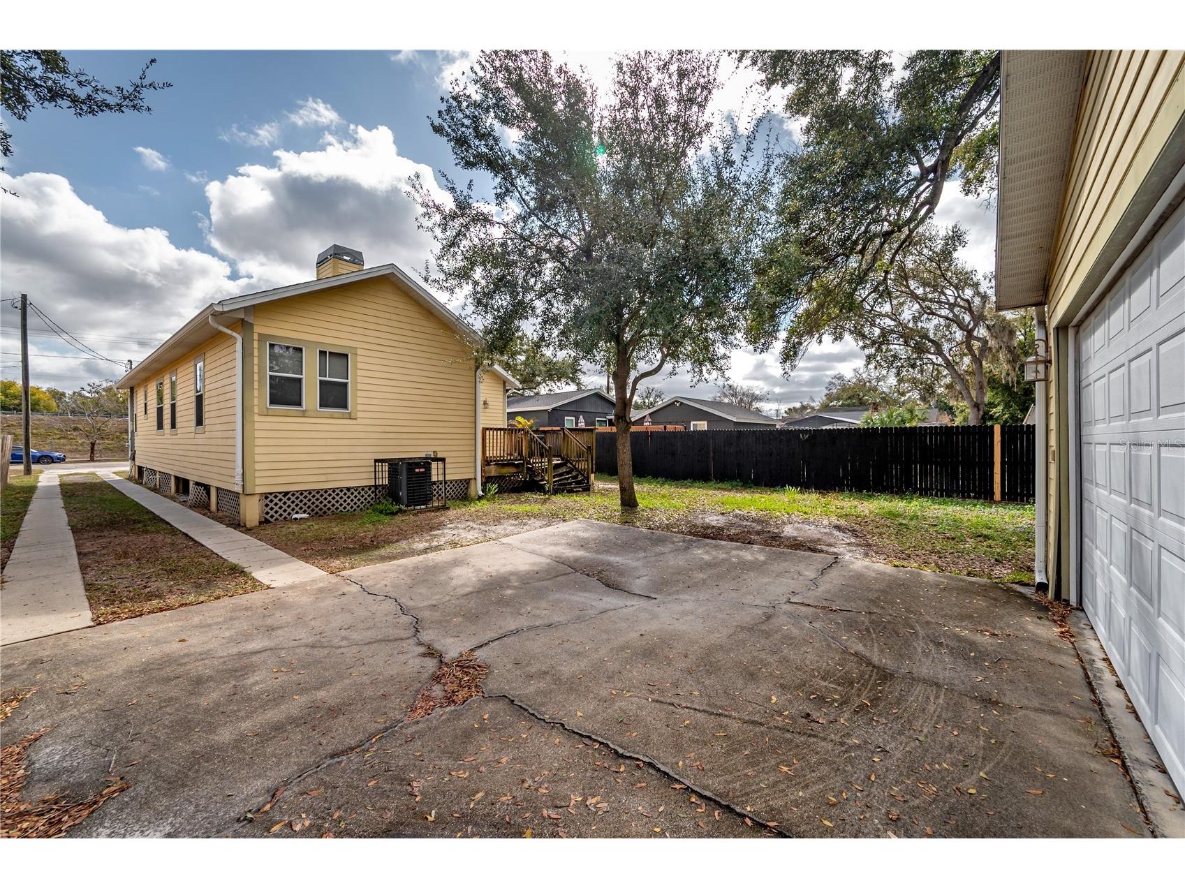 7402 N Central Avenue Tampa FL 33604 TB8477598 image32