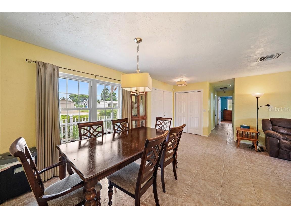 7403 14th Avenue W Bradenton FL 34209 A4665483 image8