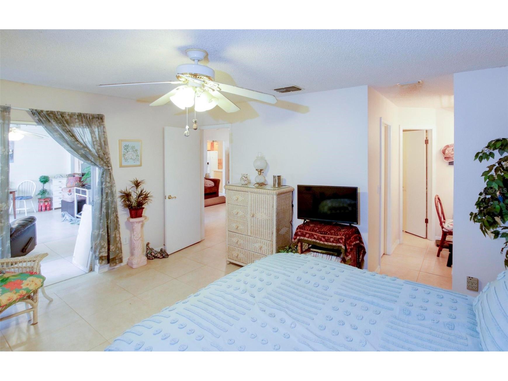 7403 Heather Walk Drive Weeki Wachee FL 34613 W7885180 image16