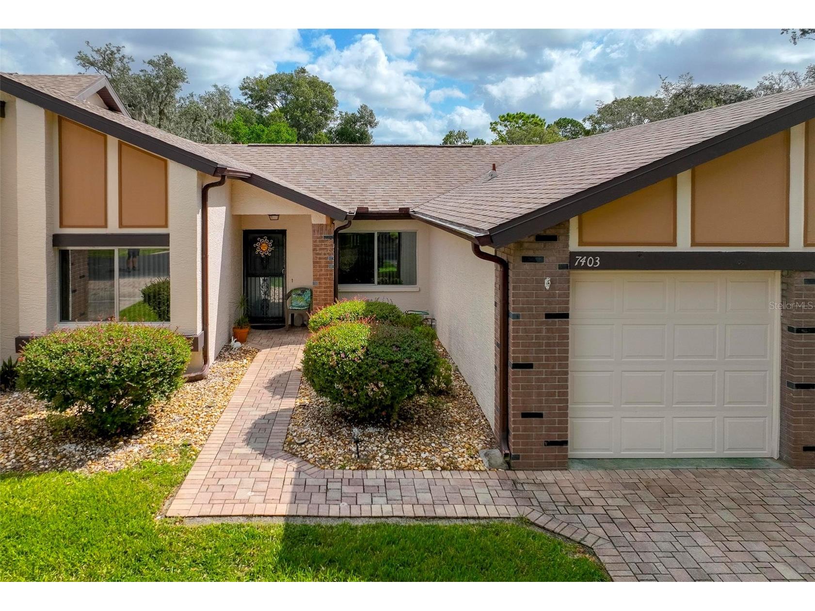 7403 Heather Walk Drive Weeki Wachee FL 34613 W7885180 image2