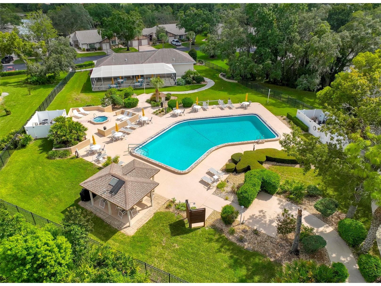 7403 Heather Walk Drive Weeki Wachee FL 34613 W7885180 image35