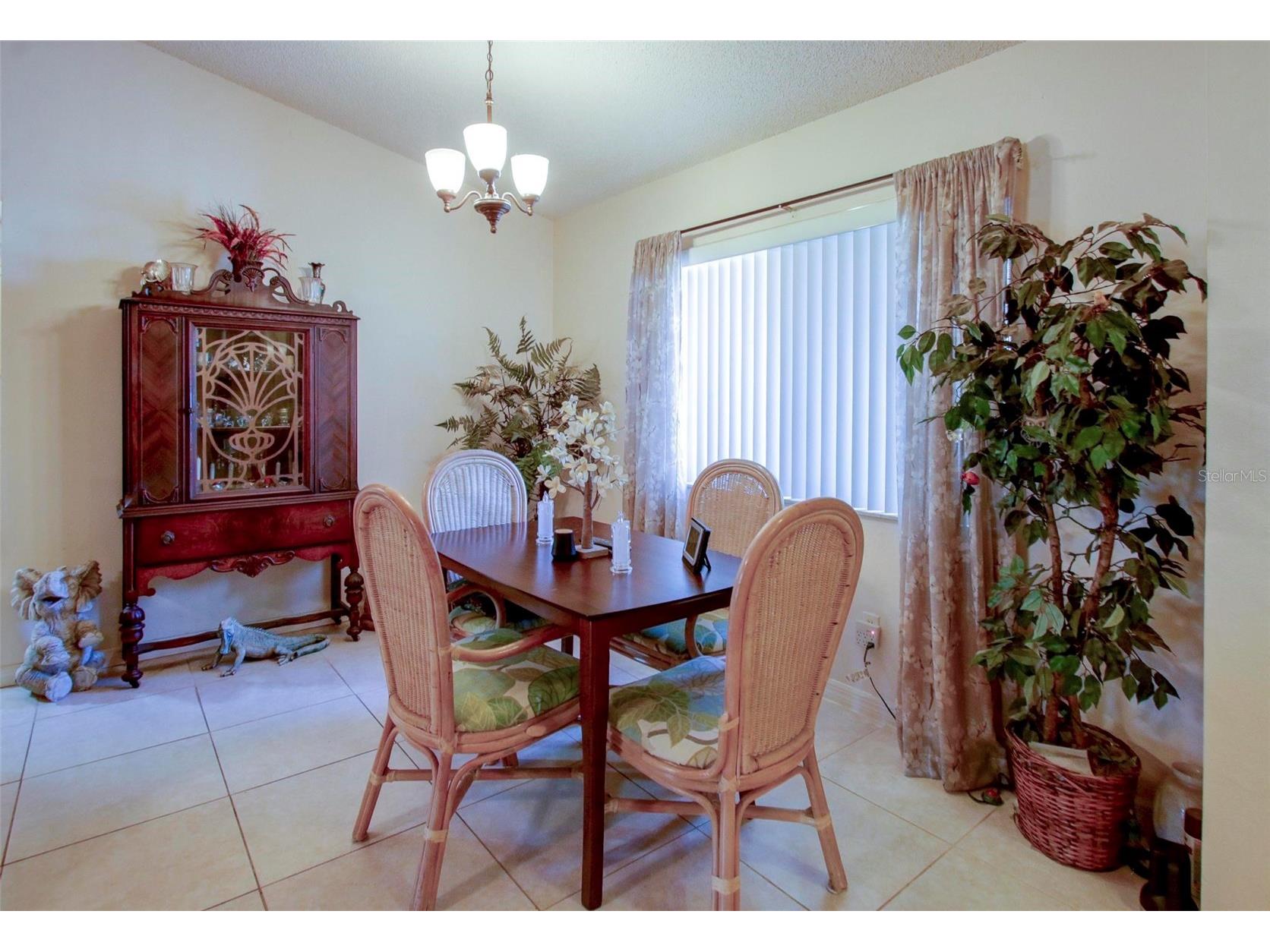 7403 Heather Walk Drive Weeki Wachee FL 34613 W7885180 image6