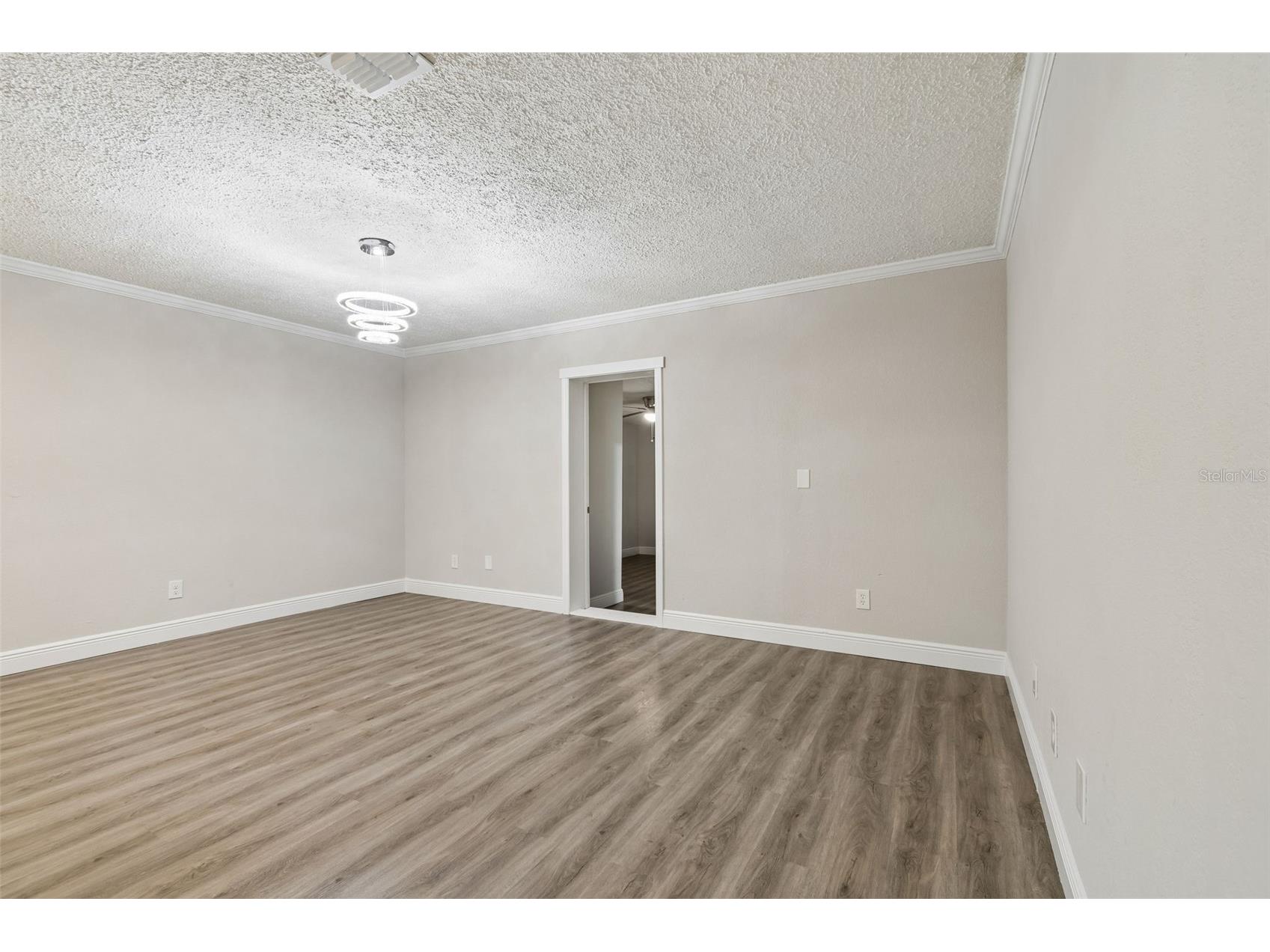 7403 Spring Court Tampa FL 33634 TB8485769 image17