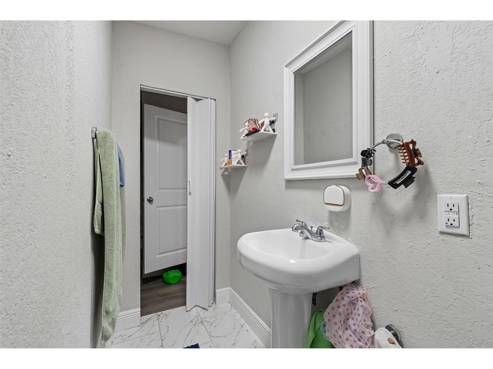 7403 Spring Court Tampa FL 33634 TB8485769 image79