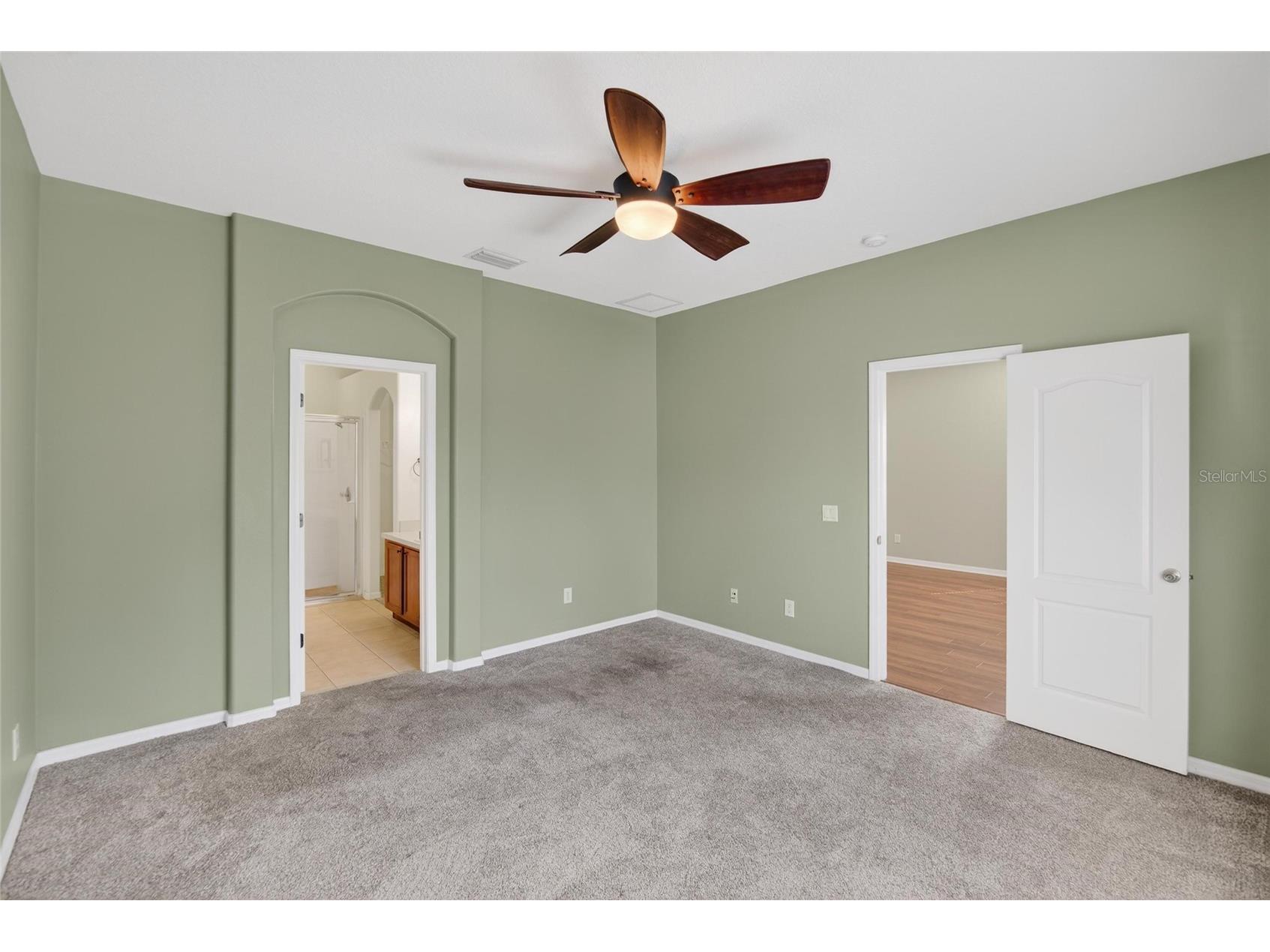 7403 Surrey Wood Lane Apollo Beach FL 33572 TB8473832 image30