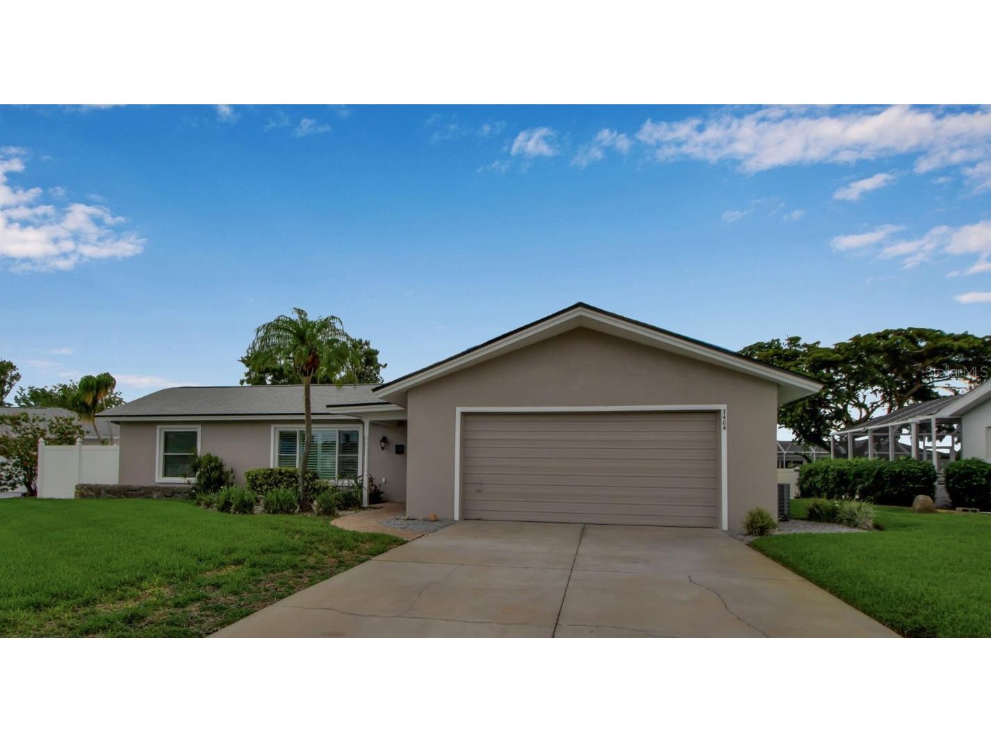 7404 14th Avenue W Bradenton FL 34209 A4657185 image1