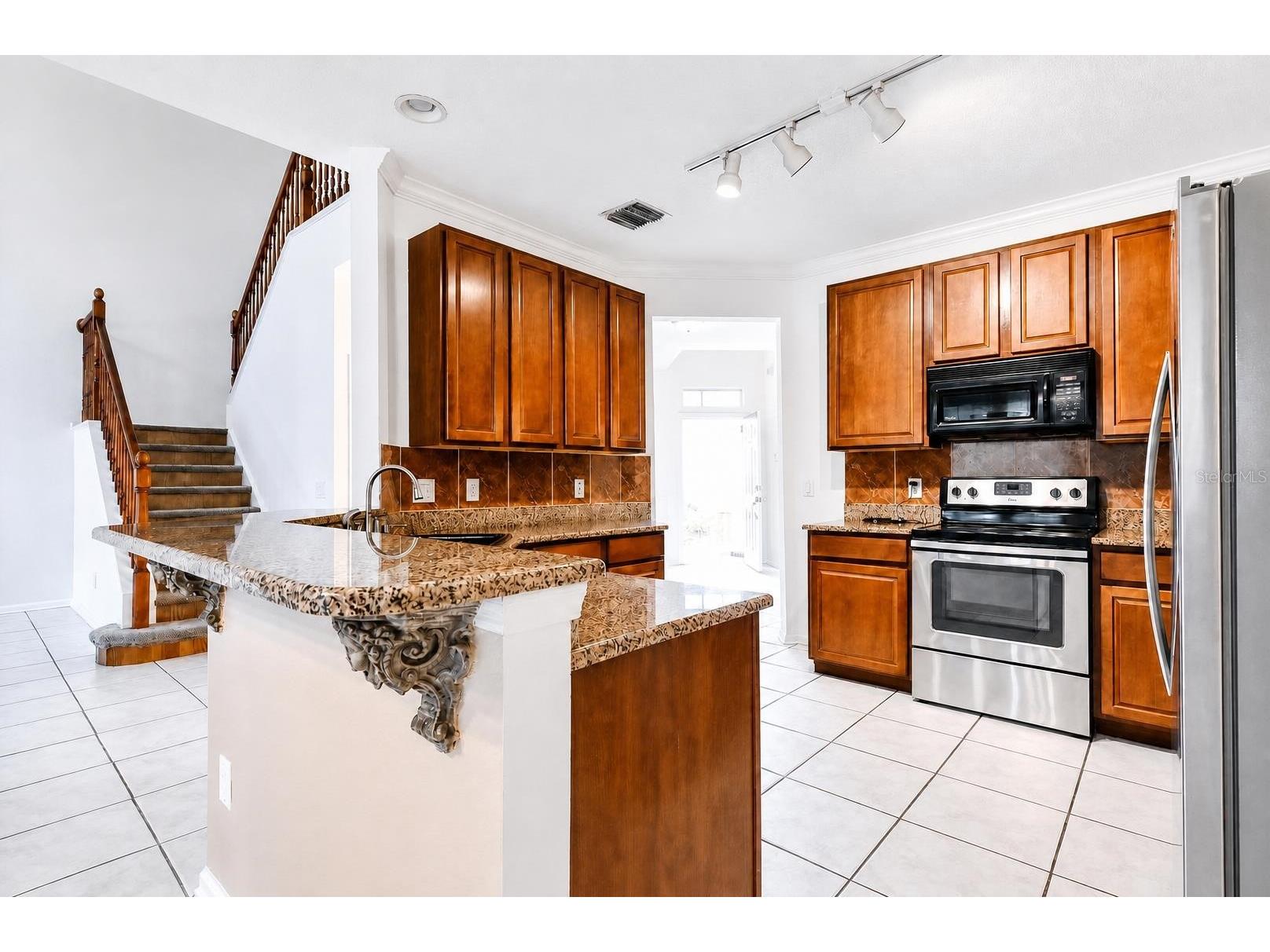 7404 Green Tree Drive #123 Orlando FL 32819 O6411704 image4