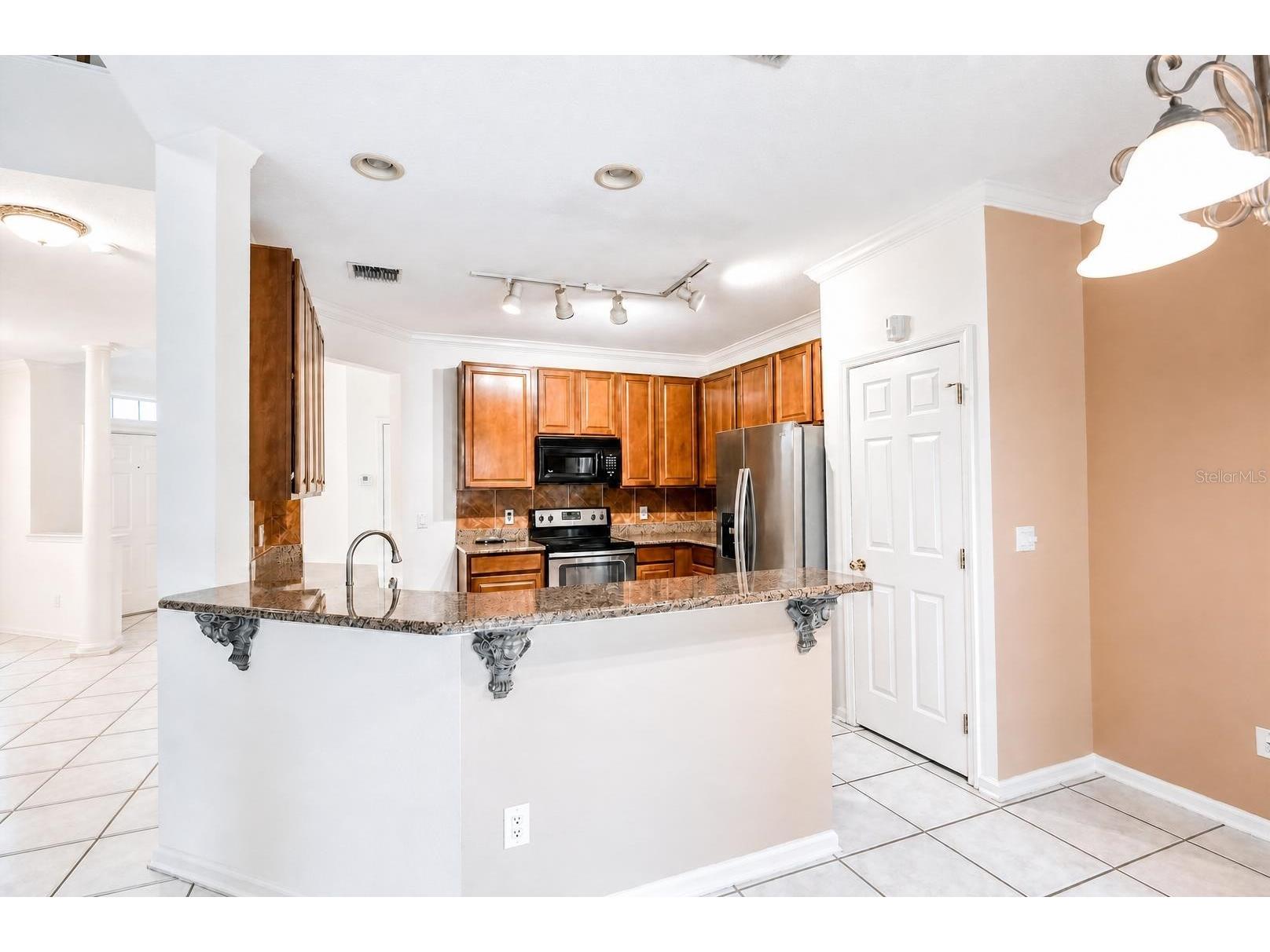 7404 Green Tree Drive #123 Orlando FL 32819 O6411704 image6