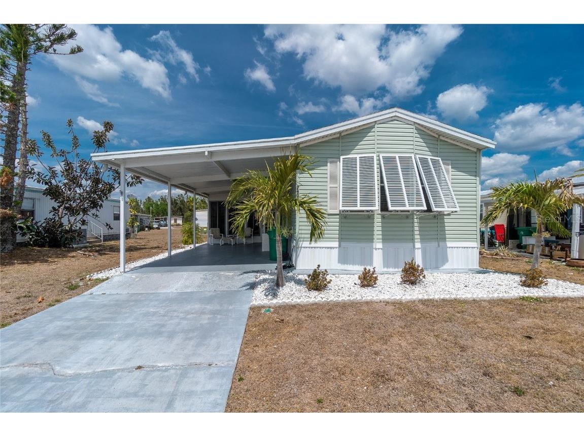 7404 Sidi Court Port Charlotte FL 33981 - BUTTERFORD WATERWAY C7473926 image1