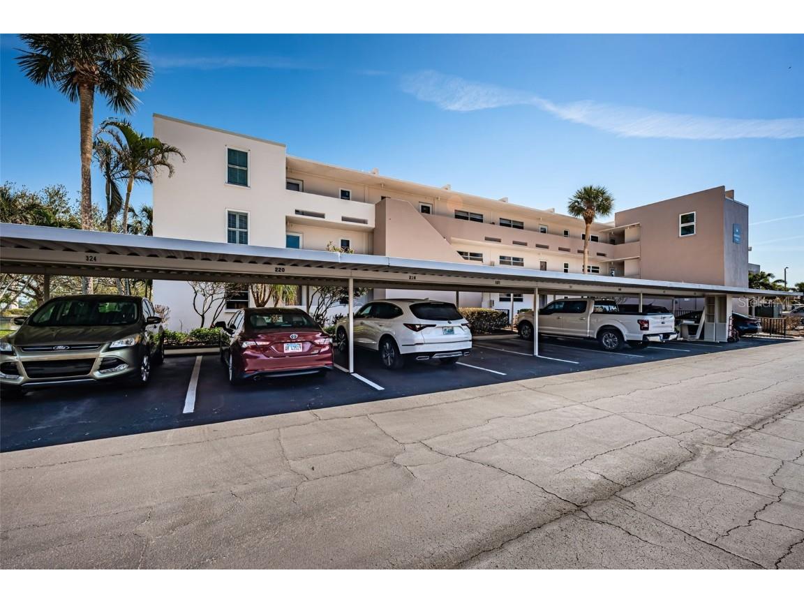 7405 Bay Island Drive S #220 South Pasadena FL 33707 TB8355107 image3