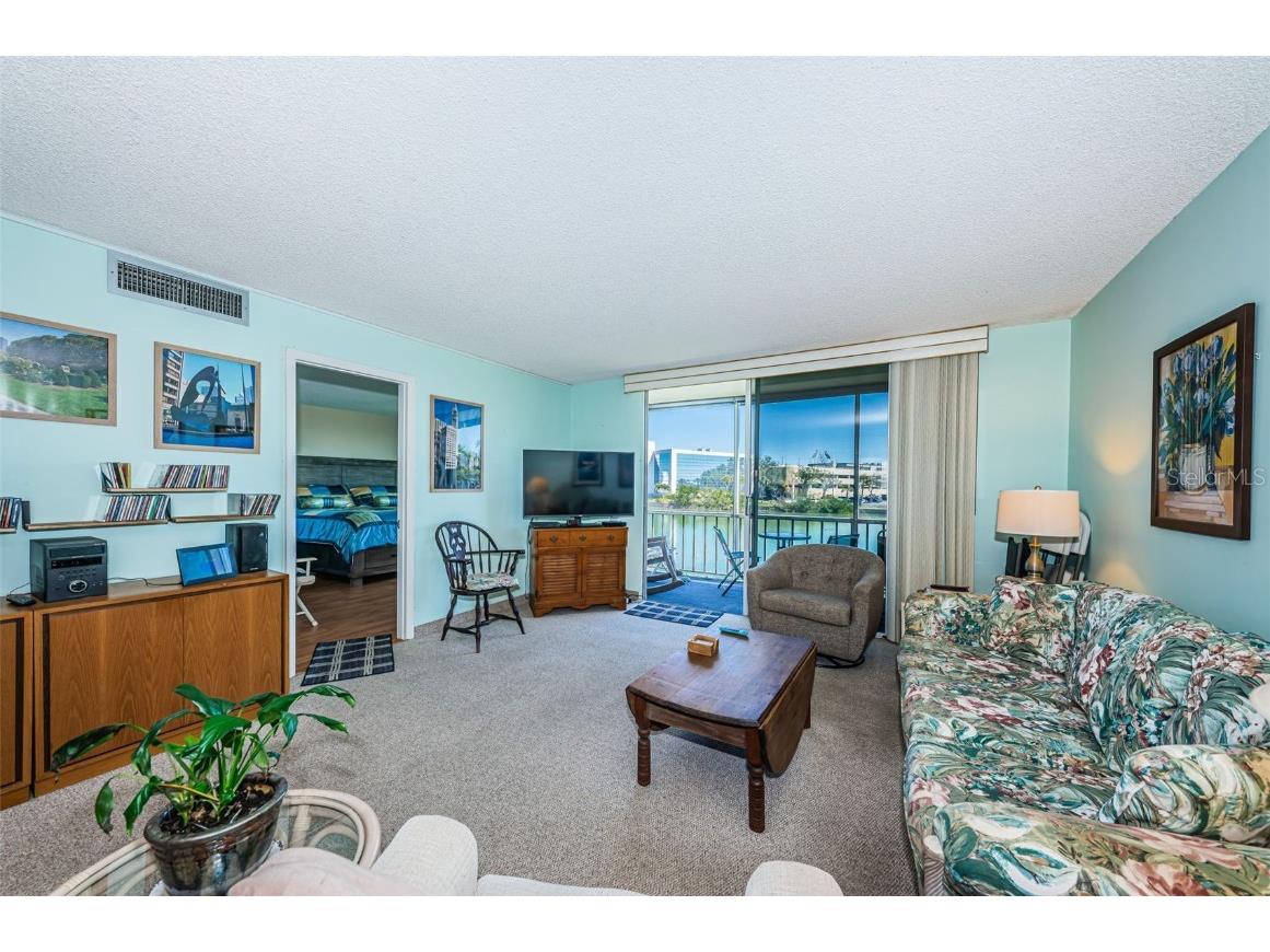 7405 Bay Island Drive S #220 South Pasadena FL 33707 TB8355107 image4