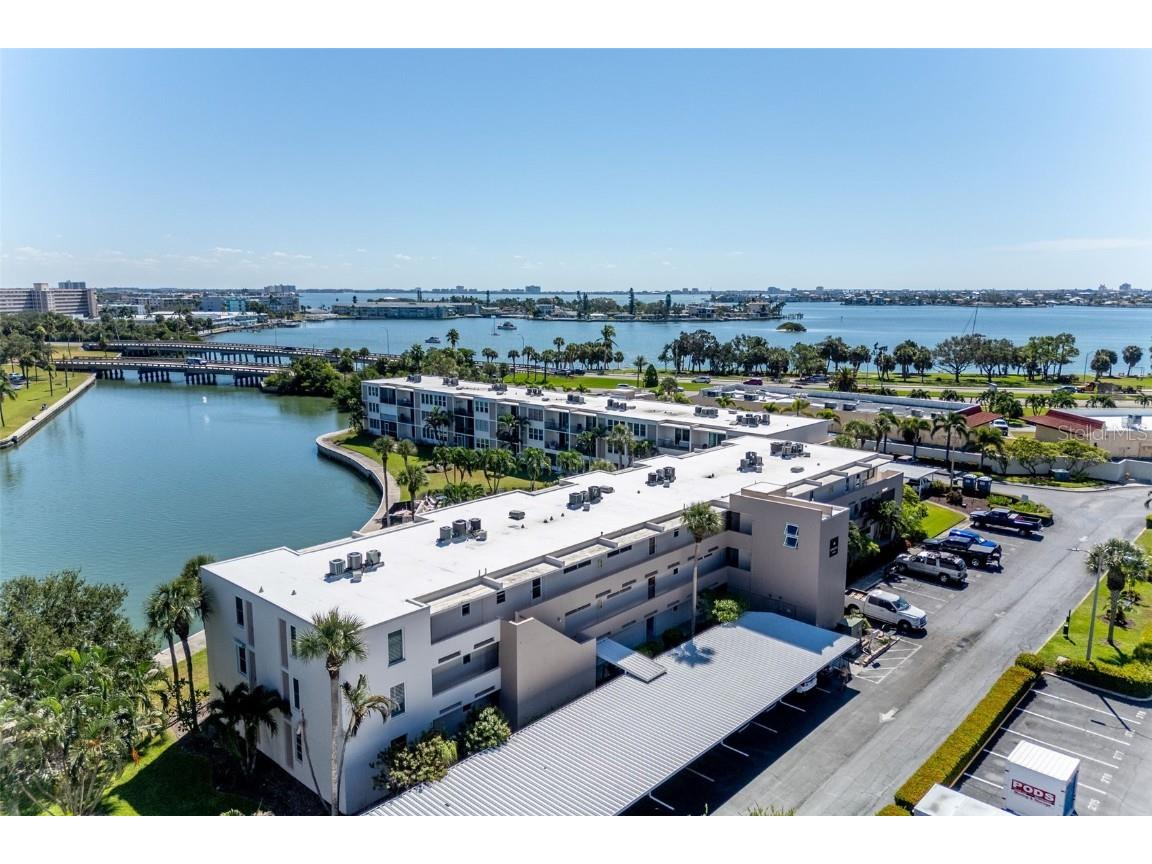 7405 Bay Island Drive S #321 South Pasadena FL 33707 TB8456022 image3