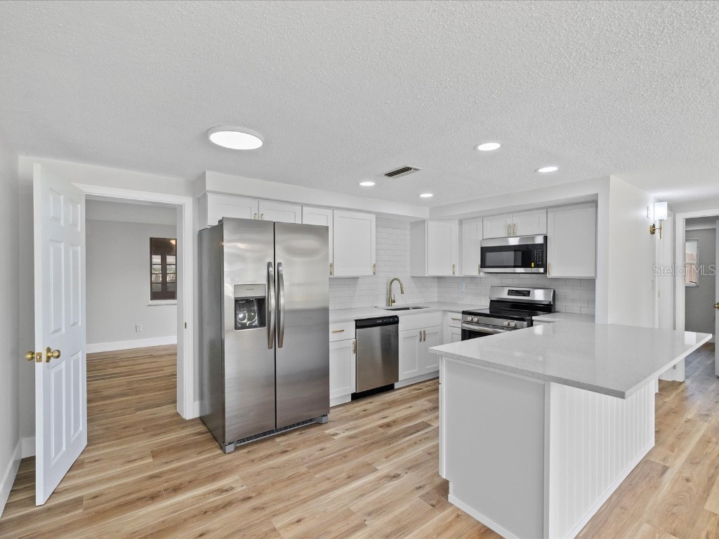 7405 Country Club Drive Hudson FL 34667 TB8428298 image10