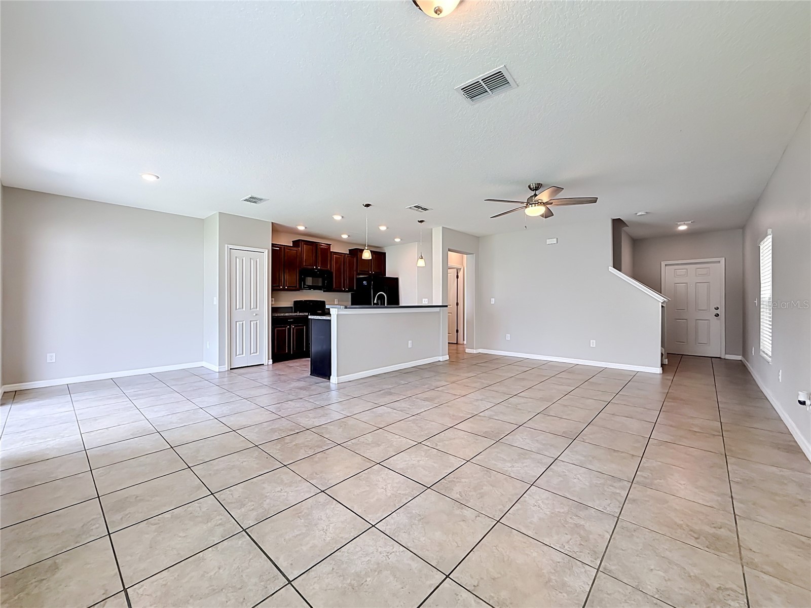 7405 Evening Primrose Court Tampa FL 33619 C7526099 image11