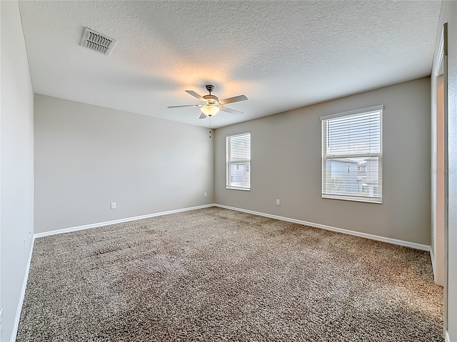 7405 Evening Primrose Court Tampa FL 33619 C7526099 image28