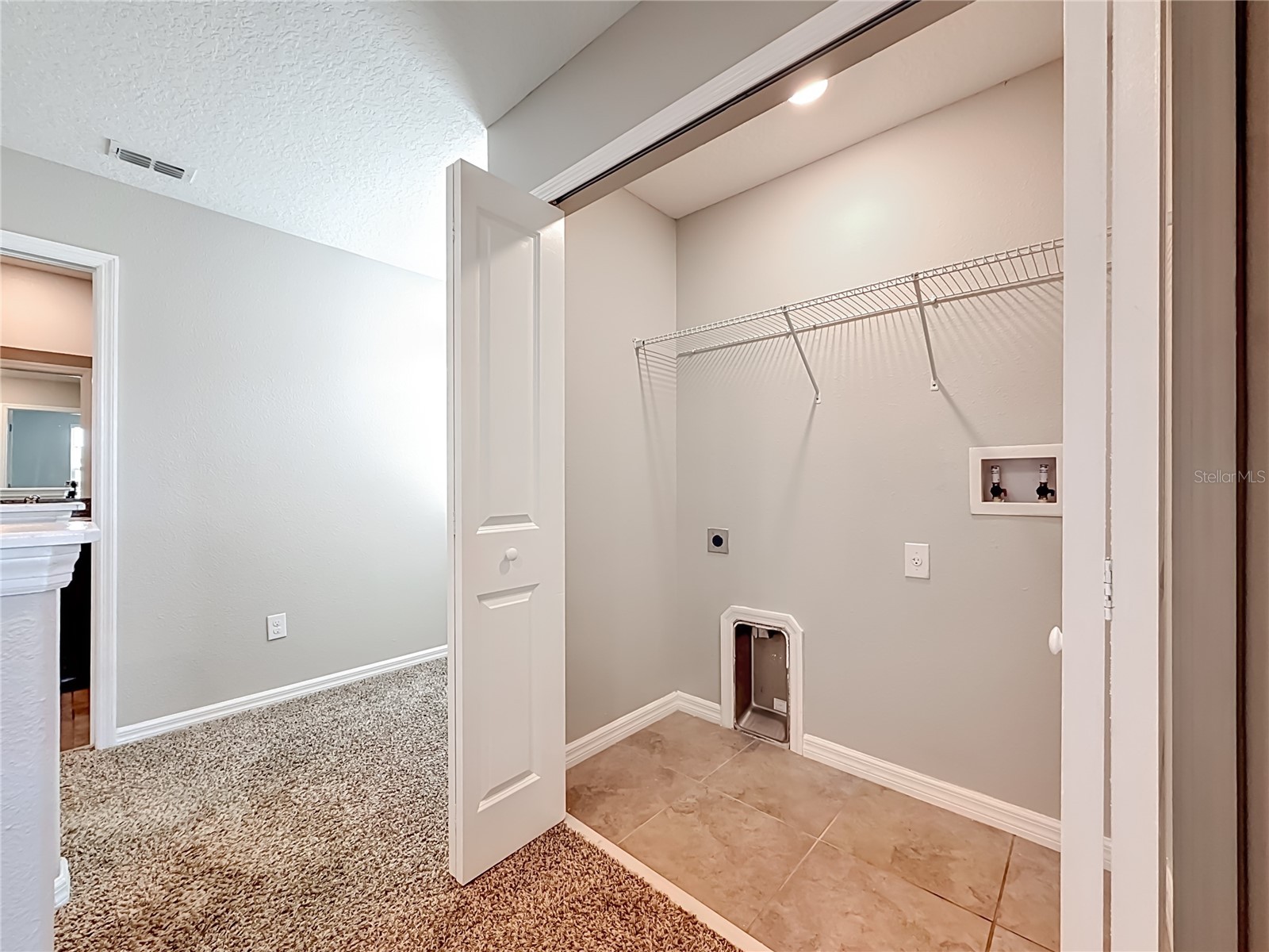 7405 Evening Primrose Court Tampa FL 33619 C7526099 image38