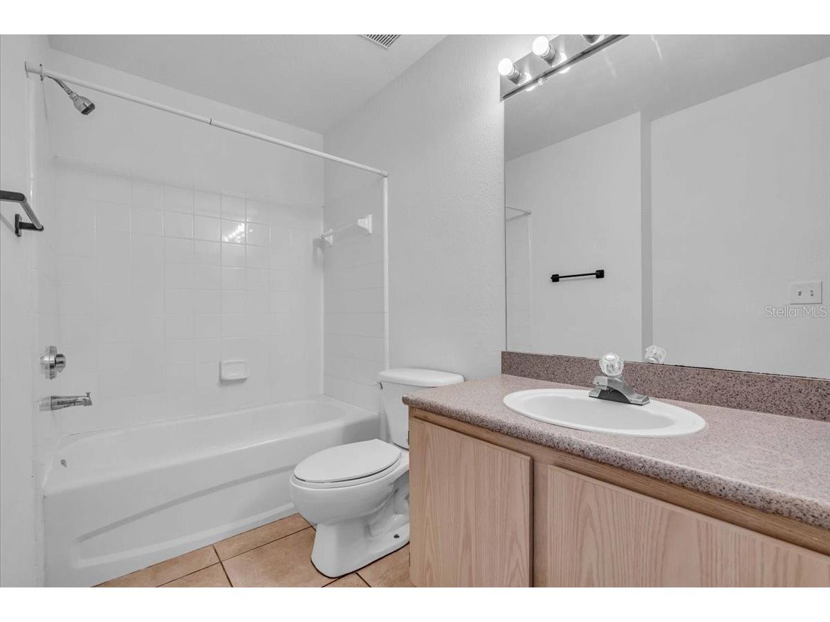 7405 Vista Way #202 Lakewood Ranch FL 34202 A4682228 image20