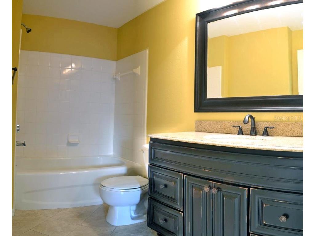 7405 Vista Way #208 Bradenton FL 34202 A4647665 image9