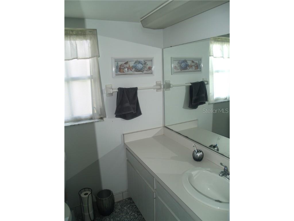 7405 W Country Club Drive N #104 Sarasota FL 34243 A4443917 image10