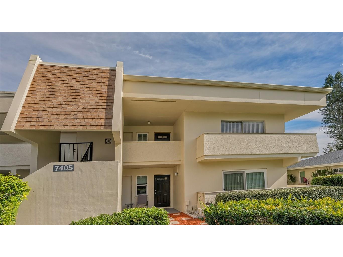 7405 W Country Club Drive N #201 Sarasota FL 34243 A4607646 image1