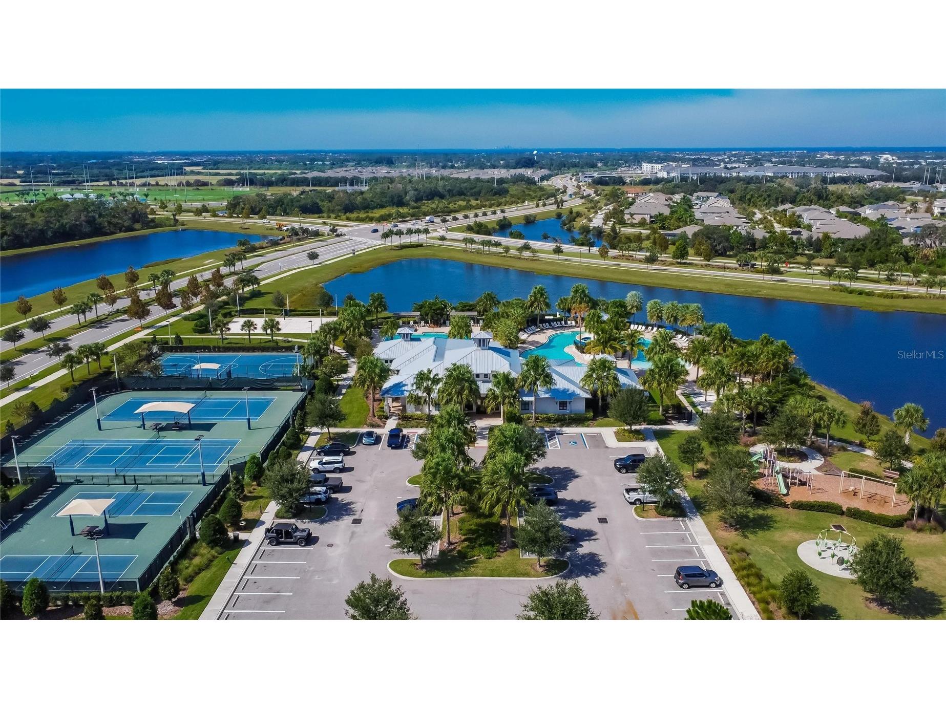 7406 Futura Place Apollo Beach FL 33572 TB8467057 image41