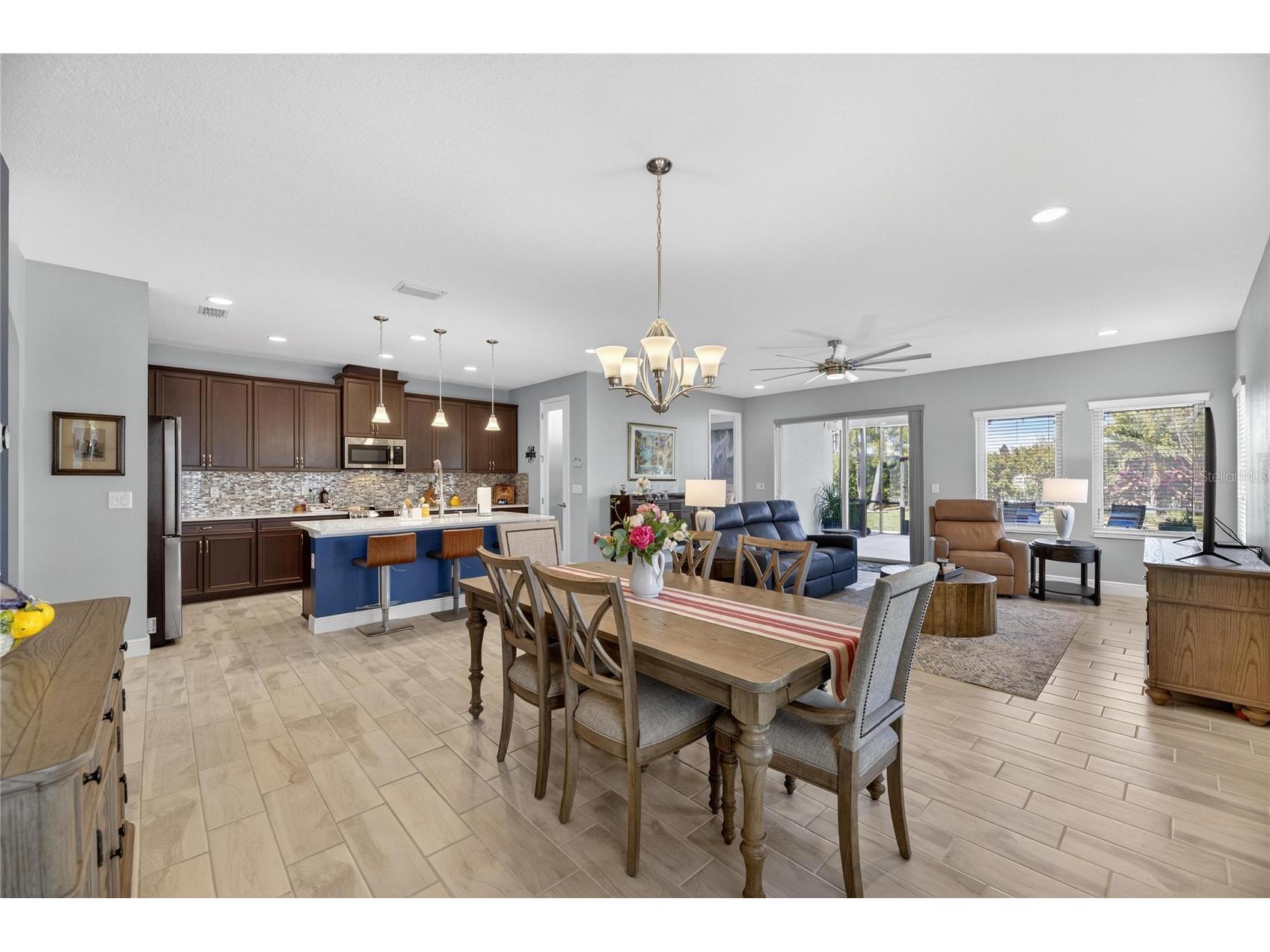 7406 Futura Place Apollo Beach FL 33572 TB8467057 image8