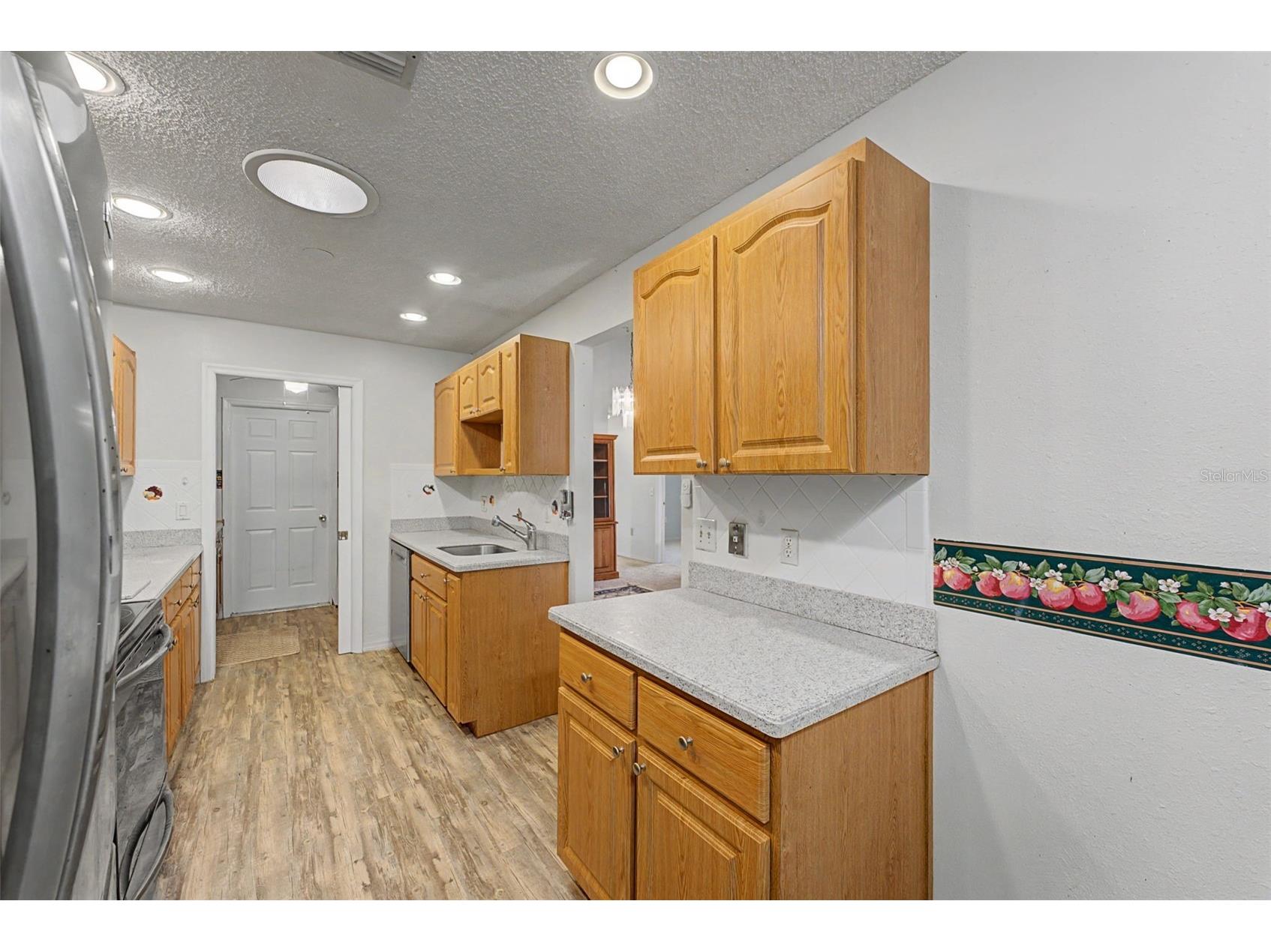 7406 Heather Walk Drive Weeki Wachee FL 34613 W7883544 image34