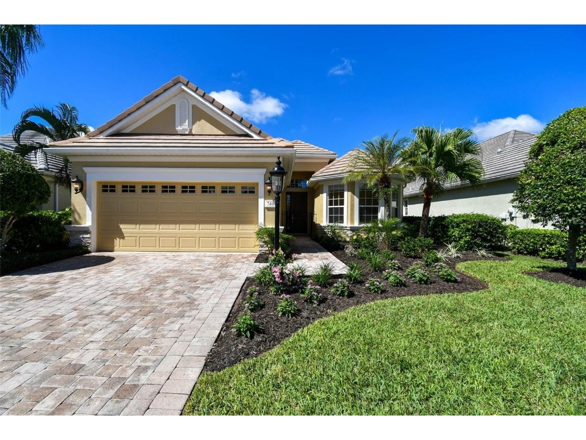 7406 Lake Forest Glen Lakewood Ranch FL 34202 A4665064 image3