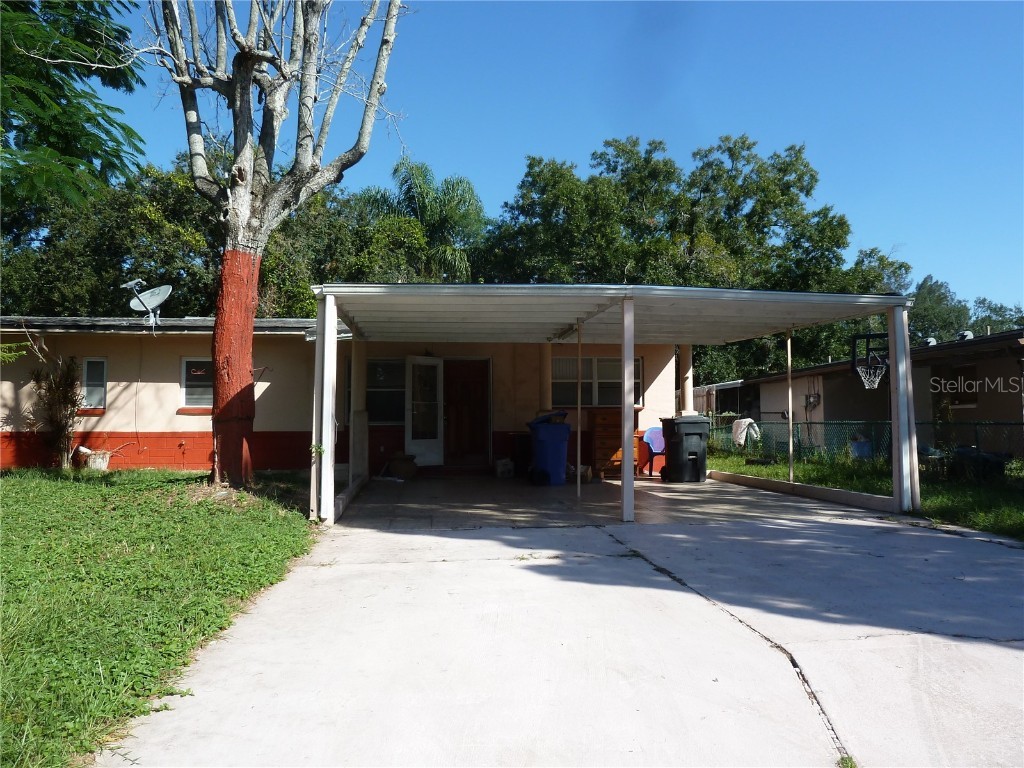 7406 Manchester Lane Tampa FL 33619 TB8439722 image1