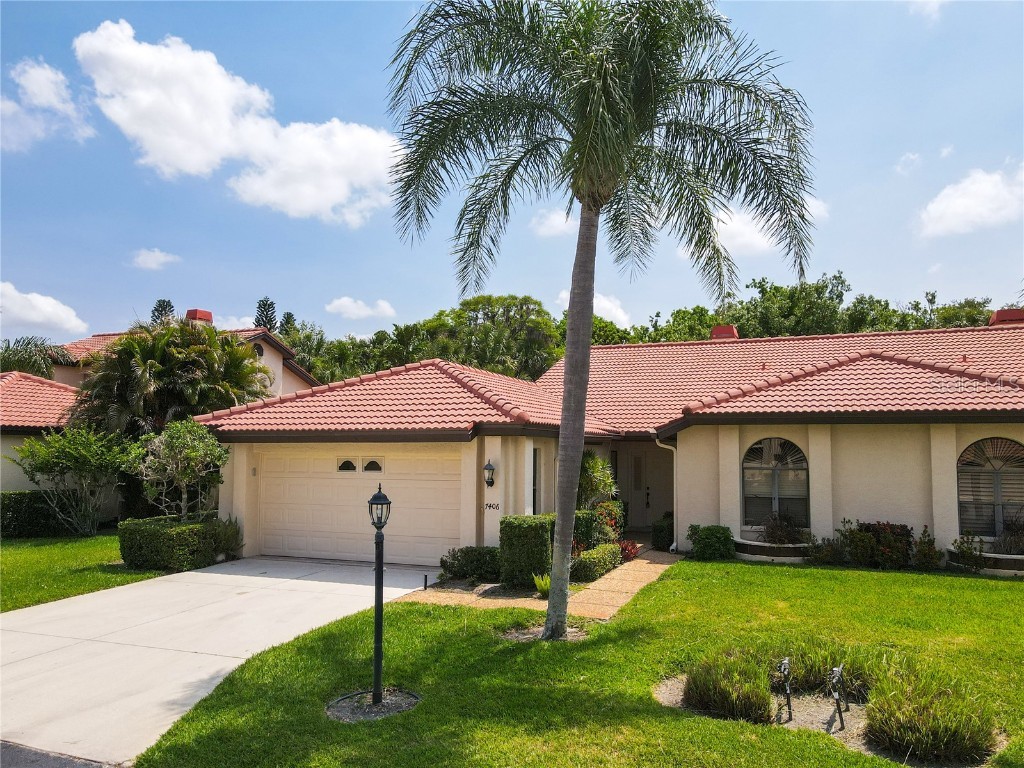 7406 Oak Moss Drive 10, Sarasota, FL, 34241 MLS A4610131 Edina Realty