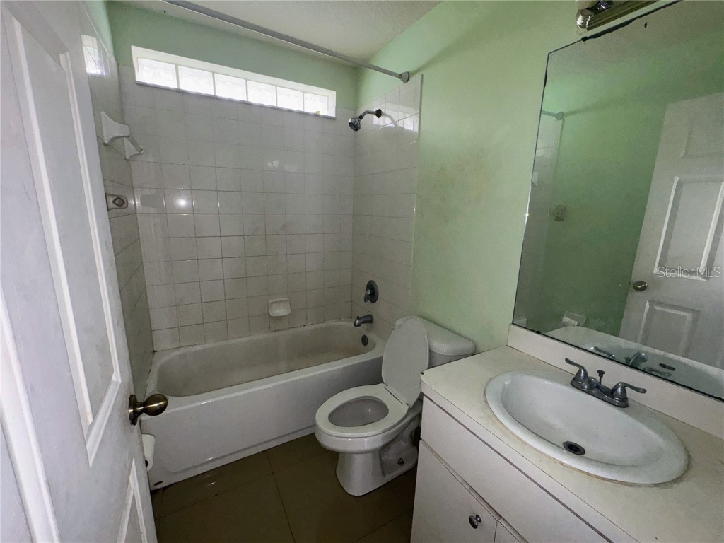 7406 Oxford Garden Circle Apollo Beach FL 33572 TB8415936 image25