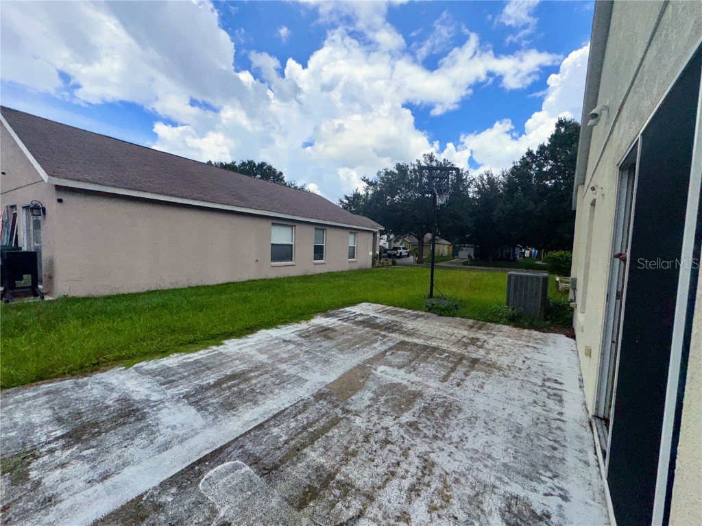 7406 Oxford Garden Circle Apollo Beach FL 33572 TB8415936 image26