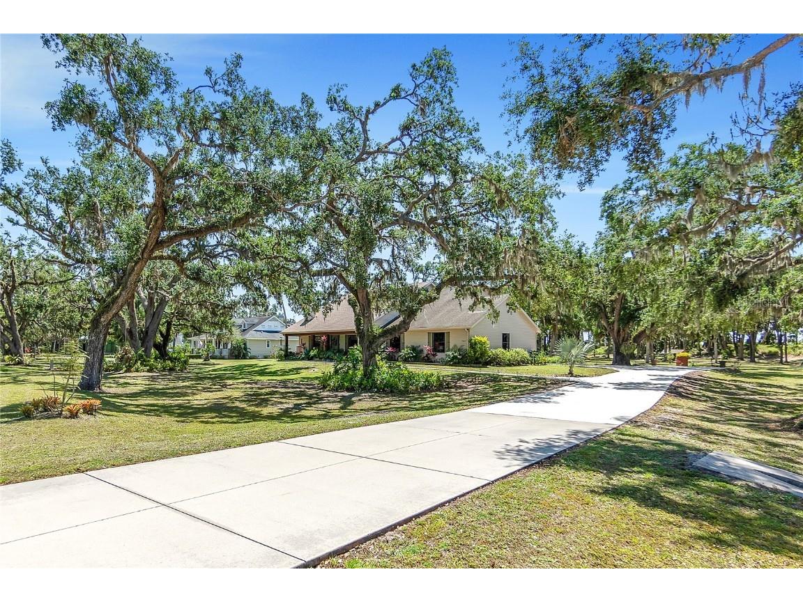 7407 91st Street E Palmetto FL 34221 A4648558 image1