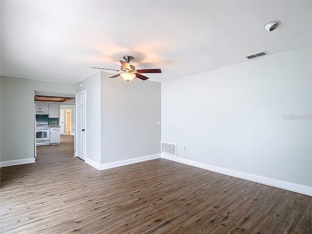 7407 Allen Drive Weeki Wachee FL 34613 TB8450553 image9