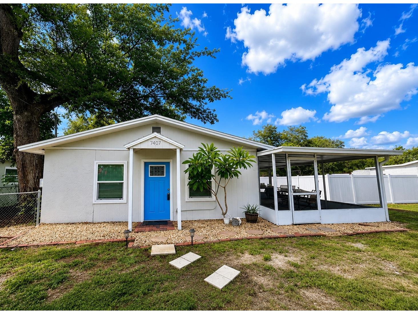 7407 Mount Vernon Road Tampa FL 33625 W7887106 image1