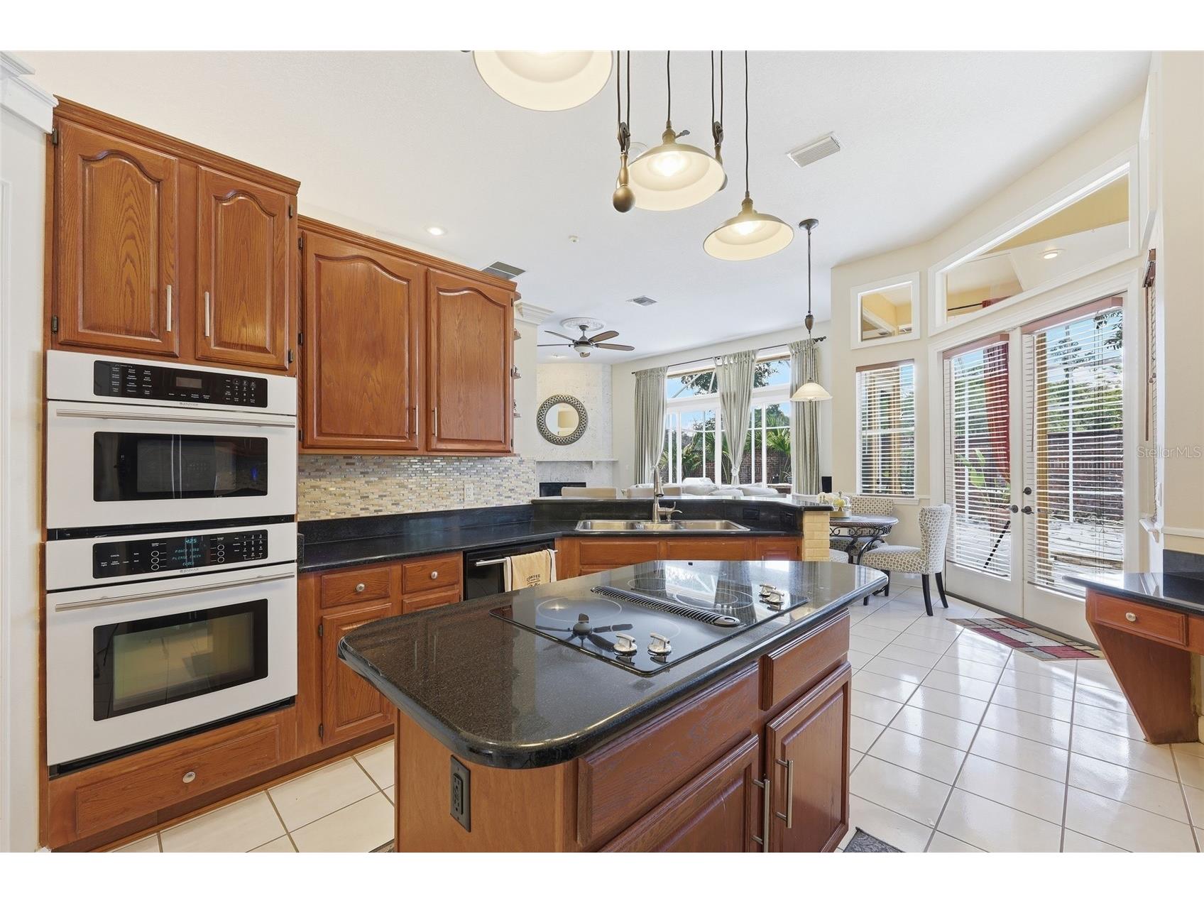 7407 Park Springs Circle Orlando FL 32835 O6402336 image10