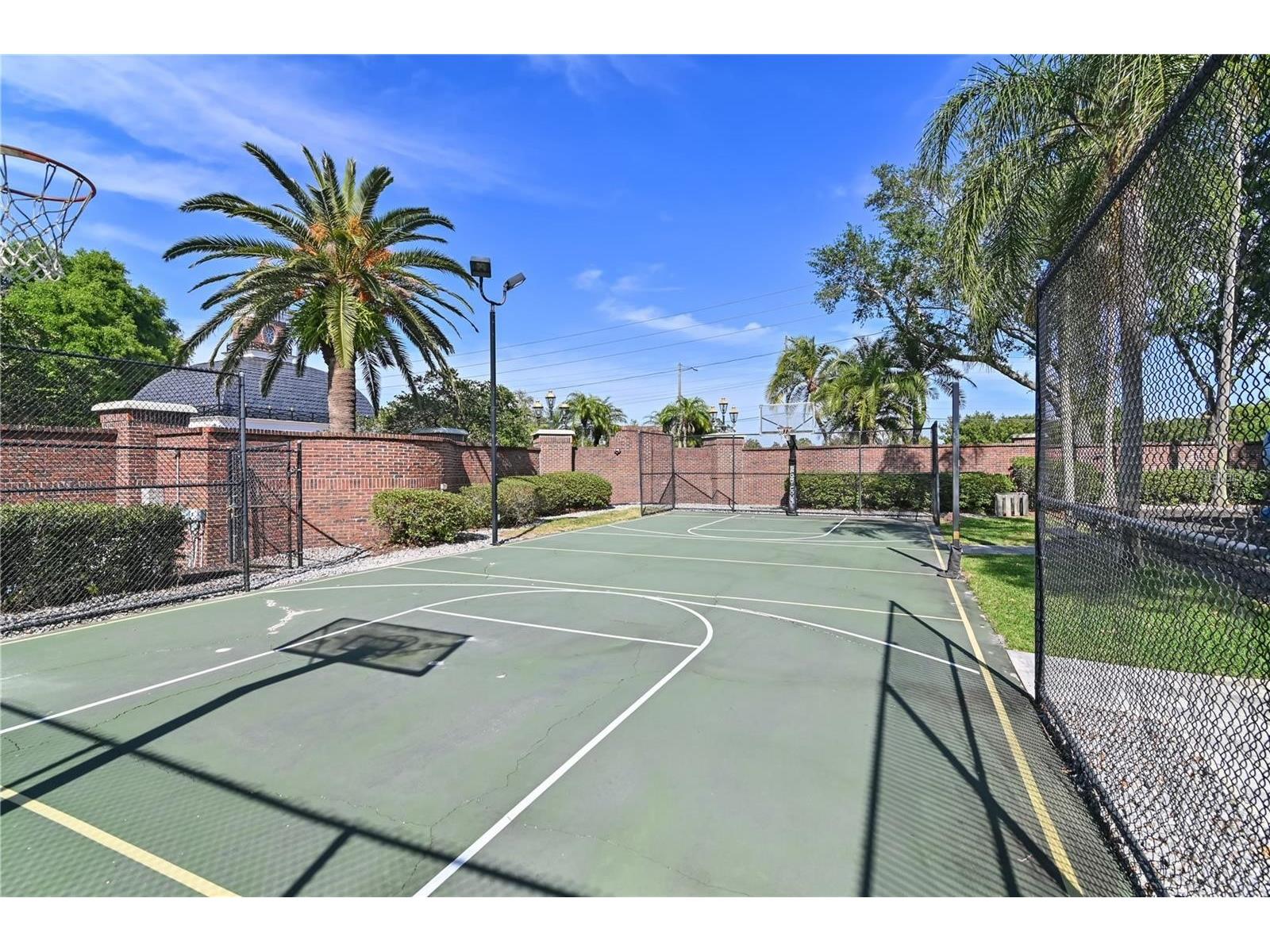 7407 Park Springs Circle Orlando FL 32835 O6402336 image40