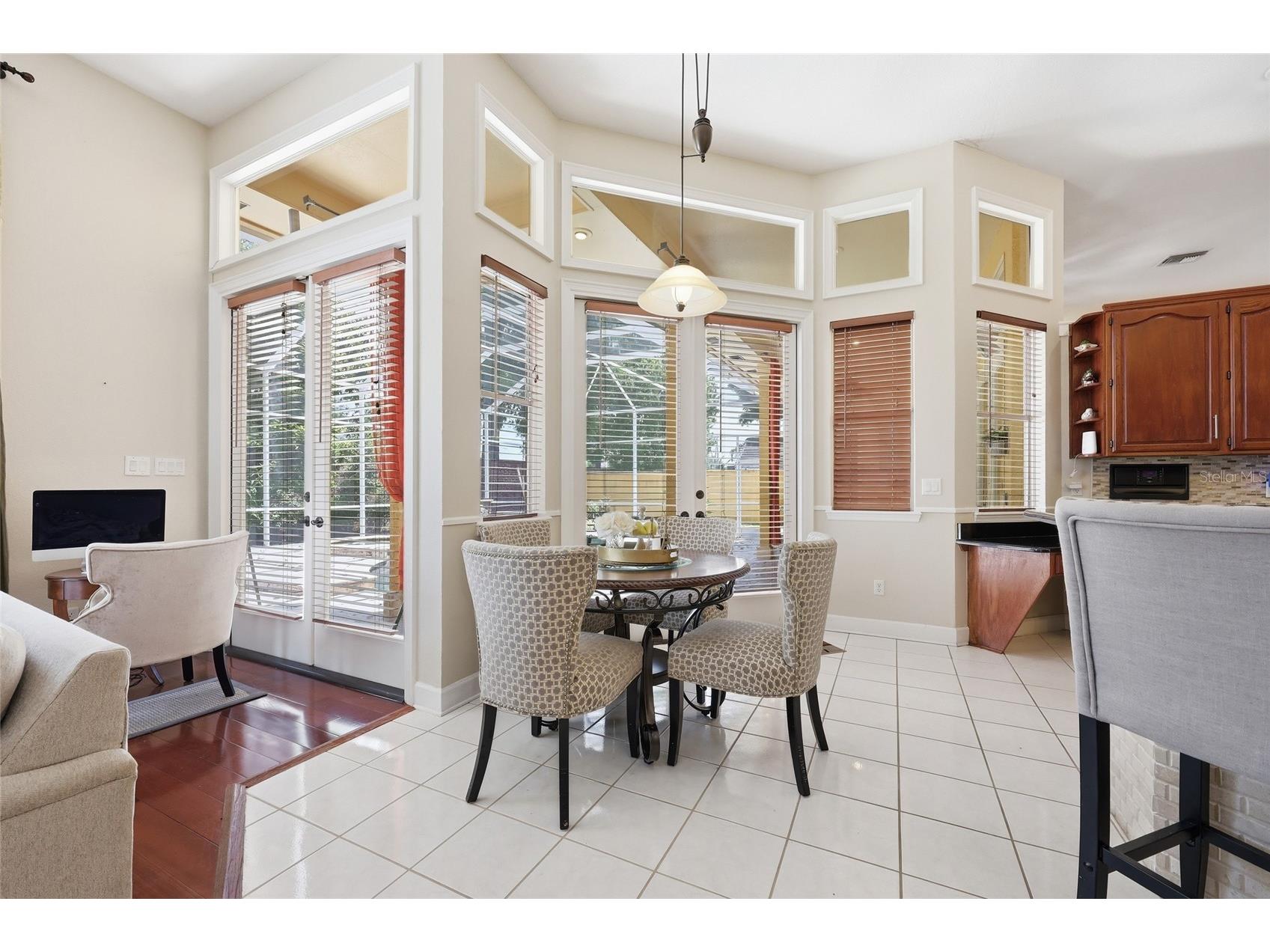 7407 Park Springs Circle Orlando FL 32835 O6402336 image8