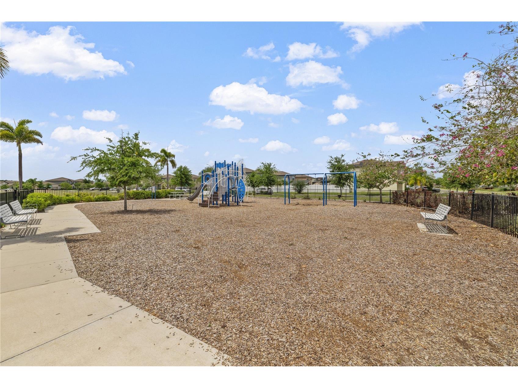 7407 Rosy Periwinkle Court Tampa FL 33619 TB8502011 image26
